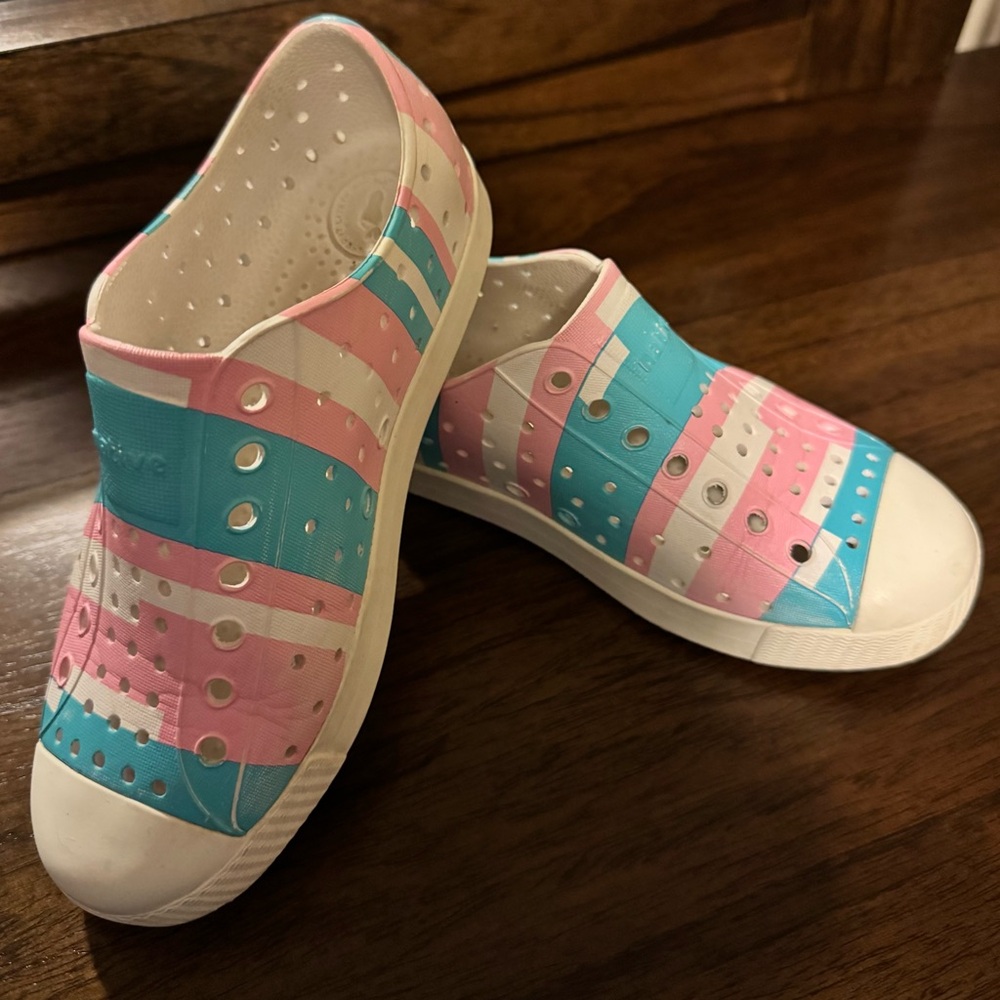 Native Kids Colorful Slip-On Water Shoes
